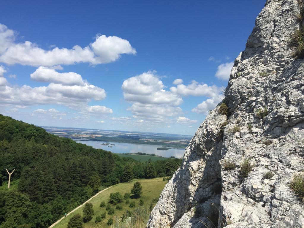 Penzion Hirmann Popice Esterno foto